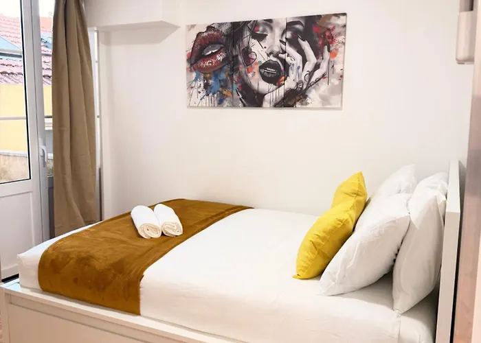 - Bairro Alto Centro Historico D Lisbona