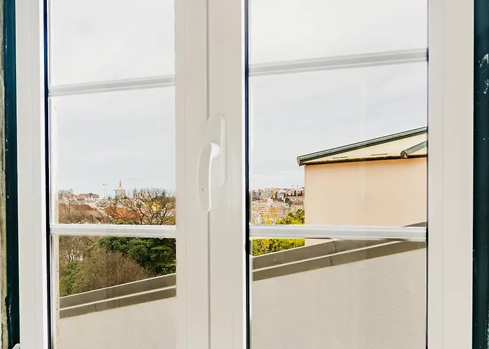 Homestay - Bairro Alto Centro Historico D Lisbon