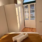 - Bairro Alto Centro Histórico D *