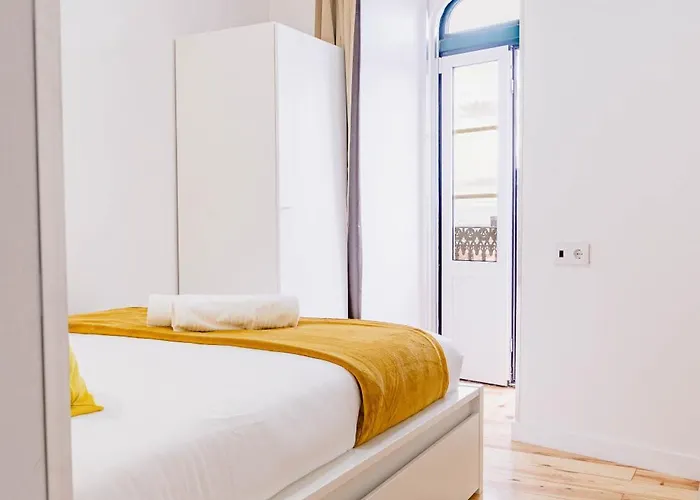 - Bairro Alto Centro Historico D * Lizbona