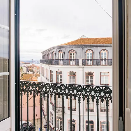 - Bairro Alto Centro Historico D Lissabon